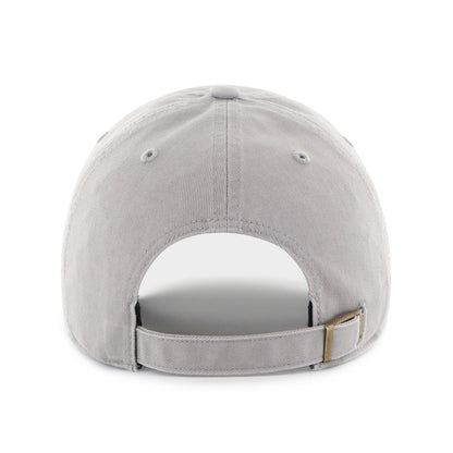Pictured is this New Balance Core ’47 CLEAN UP cap in grey. 2