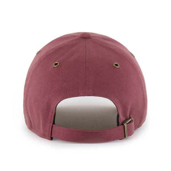 Pictured is this New Balance Script Suede '47 CLEAN UP cap in red. 2