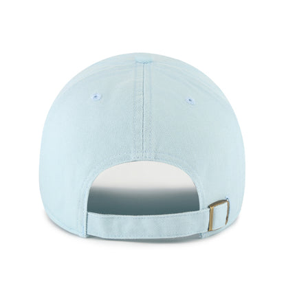 Pictured is this Daisy Icon Base Runner '47 CLEAN UP cap in light blue. 2